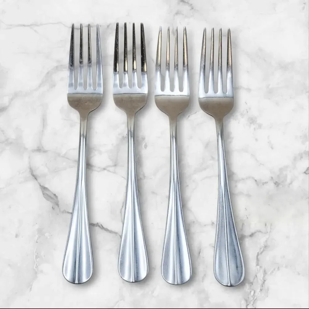 International Stainless SIMPLICITY Set 4 Dinner Fork